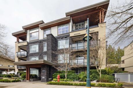 Apartment For Sale in North Vancouver, BC - 2 bdrm, 2 bath (3205 Mountain Highway)