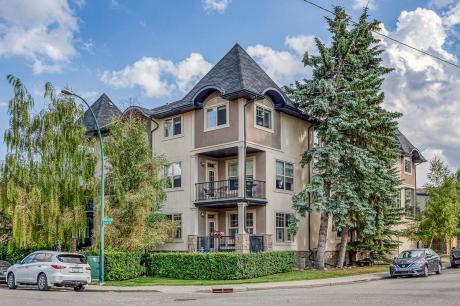 Condo / Apartment For Sale in Calgary, AB - 2 bdrm, 2.5 bath (301, 3704 - 15a Street SW)