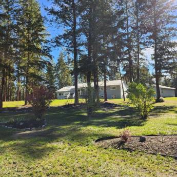 Acreage / Detached House / Home with Unregistered Suite For Sale in Armstrong, BC - 5 bdrm, 3.5 bath (4700 Schubert Road)