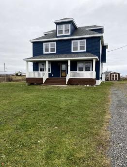 House For Sale in Glace Bay, NS - 3+2 bdrm, 2.5 bath (11 Eleventh St.)