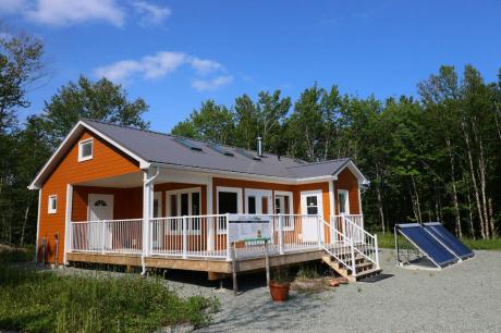 House / Acreage / Land with Building(s) For Sale in Lynche River, Nova Scotia - 1+1 bdrm, 1 bath (Lynches River Road)