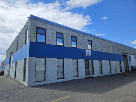 Commercial Space / Land with Building(s) For Lease in Calgary, AB - 2 bdrm, 3 bath (3801 16 Street SE)
