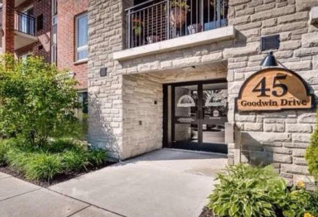 Condo / Apartment For Sale in Guelph, ON - 2+1 bdrm, 1 bath (45 GoodWin Drive)